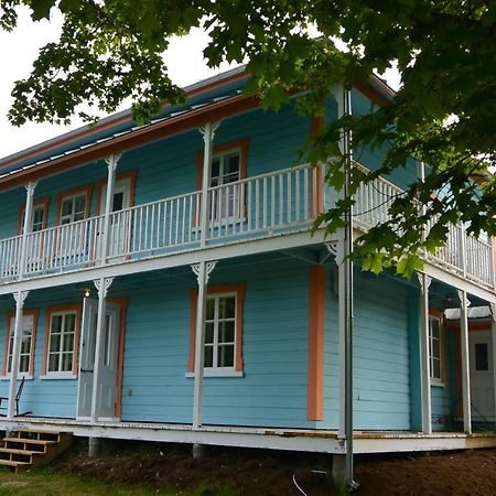 Auberge De Jeunesse Du Domaine A Liguori Petite-Riviere-Saint-Francois Exterior photo